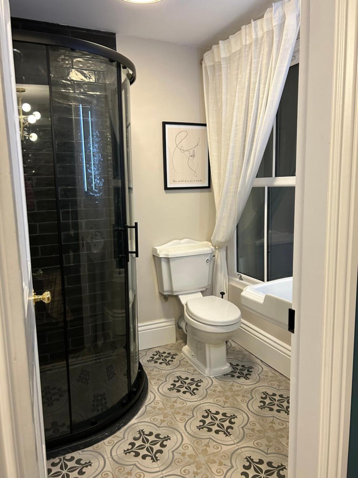 شقة Patrick Street Townhouse كورك المظهر الخارجي الصورة