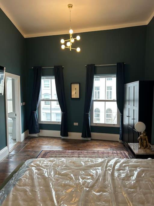 شقة Patrick Street Townhouse كورك المظهر الخارجي الصورة
