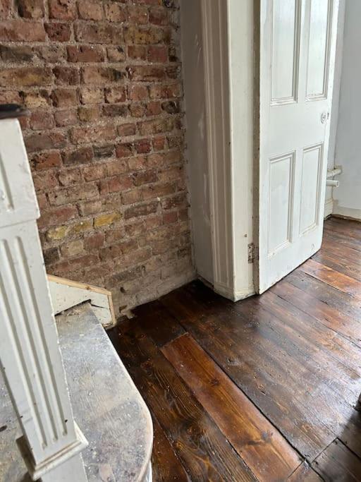 شقة Patrick Street Townhouse كورك المظهر الخارجي الصورة