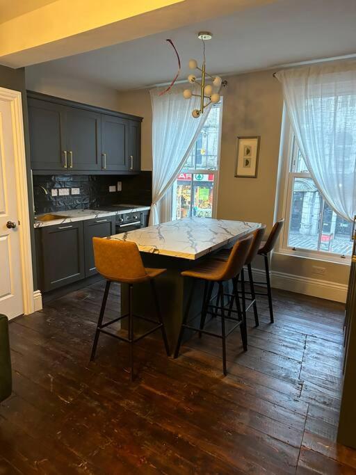 شقة Patrick Street Townhouse كورك المظهر الخارجي الصورة
